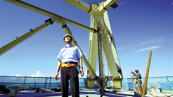 中国摩天大楼钢构第一人陆建新：矗起高楼脊梁