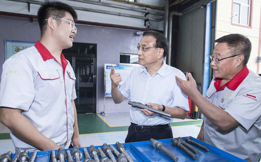 大工匠年薪是总经理4倍，总理赞叹这家企业大有希望!