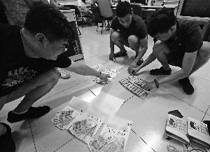 厨卫电器以假换真专骗老人