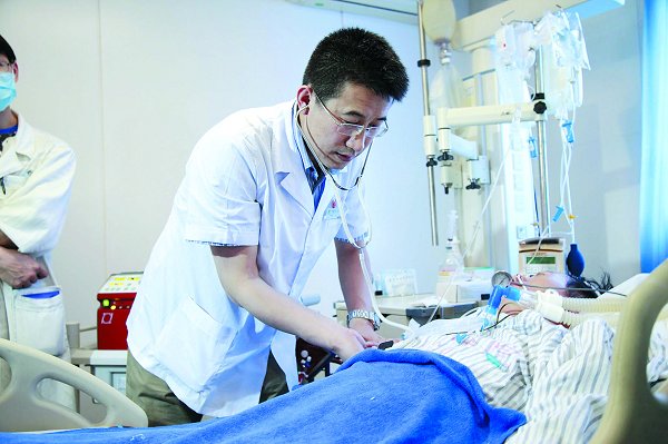 邱海波：&ldquo;生命驿站&rdquo;的守卫者