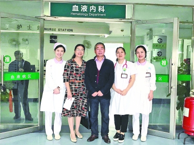 半月输血近万毫升 &ldquo;爱的干细胞&rdquo;创造生命奇迹