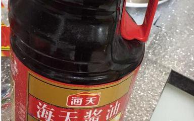 深陷信任危机的海天酱油又爆生蛆 