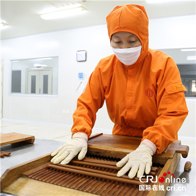 同仁堂郭凤华:干好自己的工作比什么都强