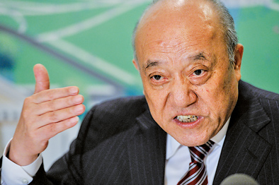 鲁冠球:弄潮儿传奇谢幕,企业家精神永存