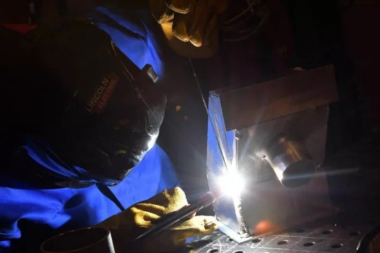 自豪!中国职业技能水平一路逆袭 西方惊呼已赶不上