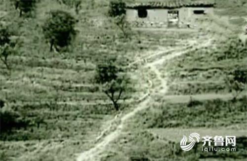 81岁教师穿5元布鞋助学百万 后悔未见父亲最后一面