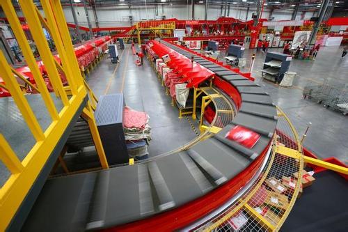 快递物流企业备战双十一 智慧物流促服务升级