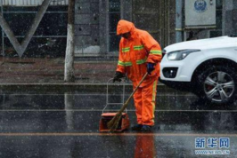 女子为环卫工开免费粥店 一年为5万多人提供早餐