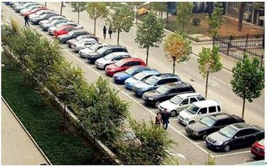 北京严控核心区机动车保有量 拟划定&ldquo;居住停车区&rdquo;