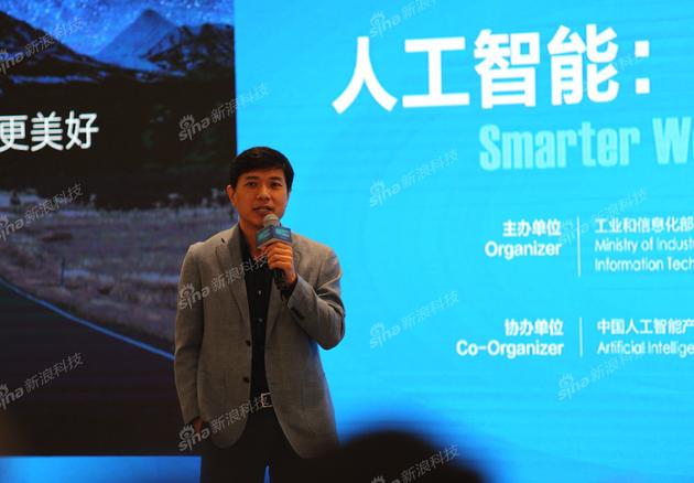 百度李彦宏：昨晚喝酒有人建议