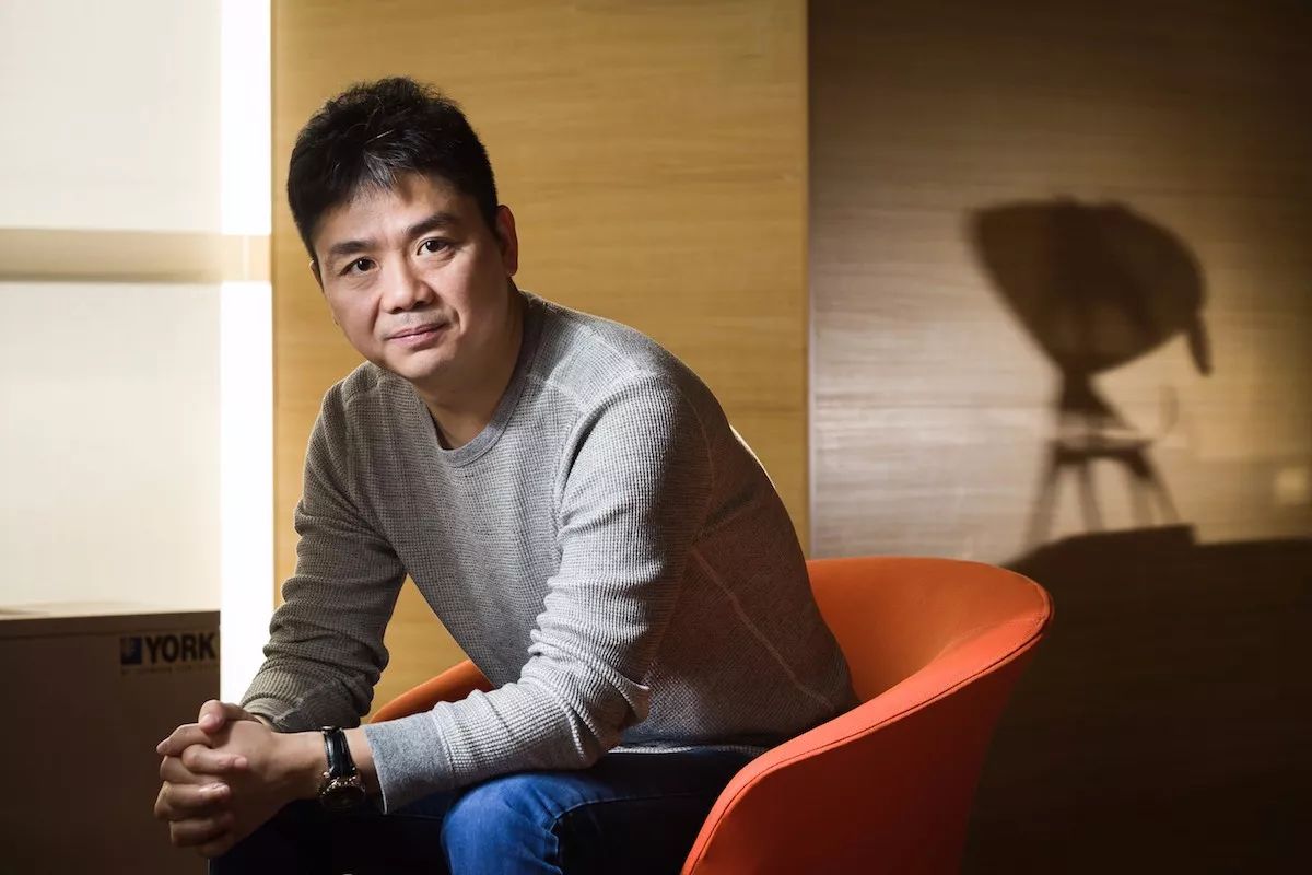 刘强东力推无人超市，背后是腾讯阿里的零售之战？