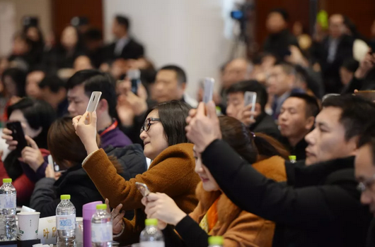 董明珠揭秘：格力3次获国家科技进步奖，19项“国际领先”靠什么？