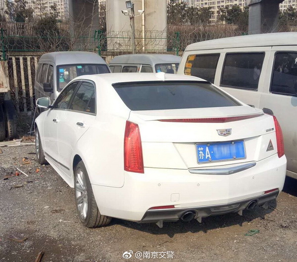 南京&ldquo;飙车&rdquo;事件：三人被刑拘 互不认识 临时起意