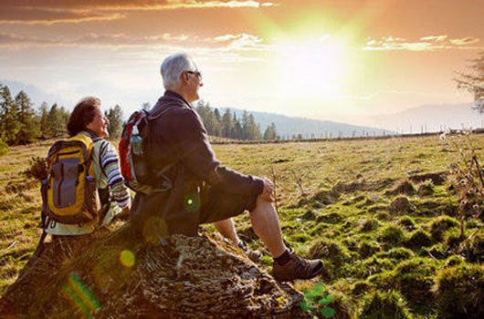老年人旅游首项国家标准发布 景点预约、医务服务不可少