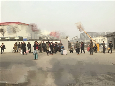 记者暗访南京&ldquo;黑大巴微地图&rdquo; 揭秘地下客运