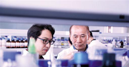 中国梦&middot;践行者】新晋院士刘耀光：