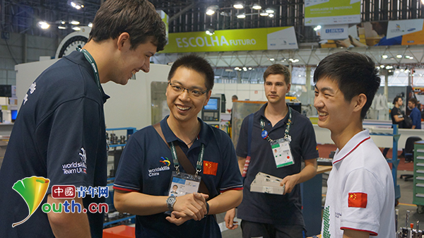 95后世界冠军张志坤:迟到的颁奖典礼 不迟的奋斗青春