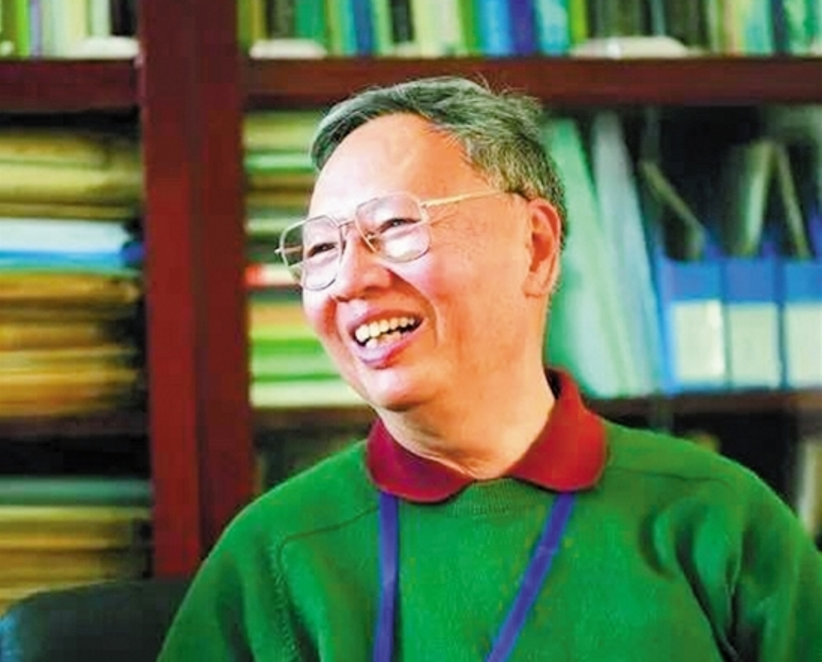 &ldquo;布衣院士&rdquo;为教育事业奉献所有 