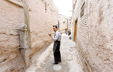 喀什土陶守望者