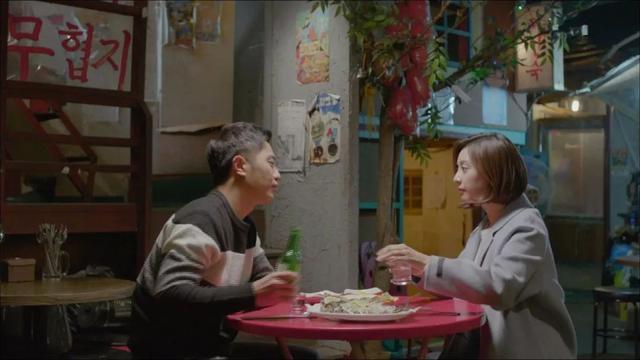 年轻人不爱喝白酒? 那白酒以后还有市场吗?