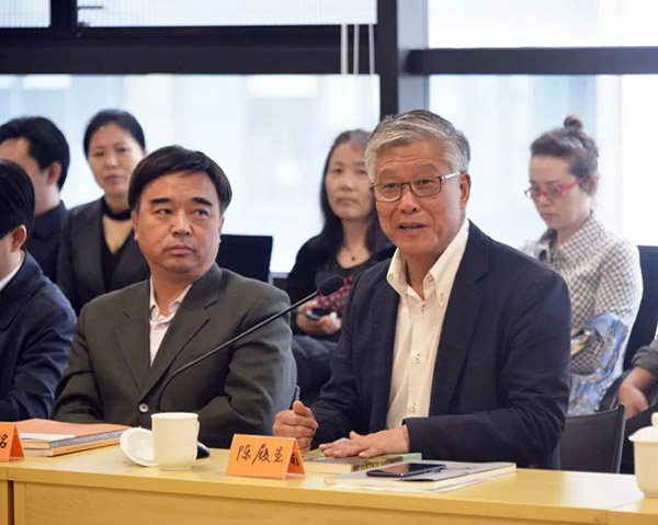 研讨会嘉宾陈履生、彭利铭等发言