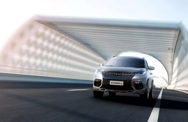 嘿,自主品牌高端化的路好走吗? | 车展·危机与新生