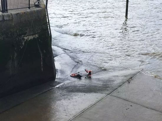 ofo小黄车和摩拜在英国屡遭损毁