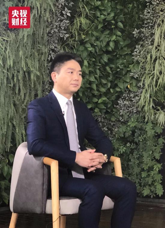 刘强东强势放言：一辈子只做两件事！