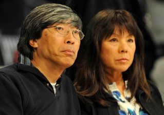 华裔亿万富豪买下《洛杉矶时报》 宣称要对抗&ldquo;假新闻&rdquo;