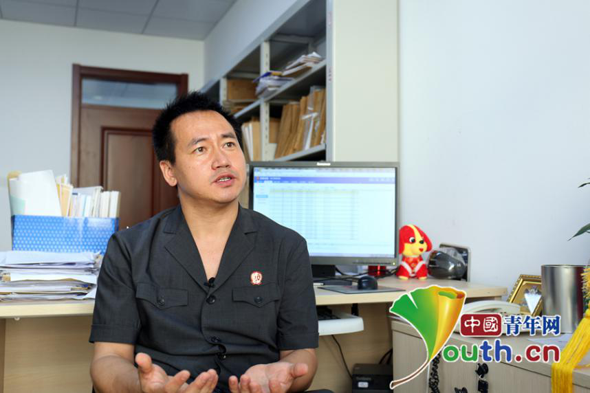 八年经手上万案件 他让公正从&ldquo;看得见&rdquo;到&ldquo;摸得着&rdquo;