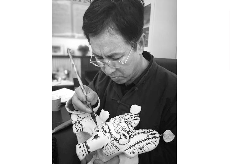 让&ldquo;摔不烂&rdquo;的凤翔泥塑成为带动发展的&ldquo;金子&rdquo;