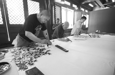 &ldquo;荷香雅韵&rdquo;书画公益创作活动在圆明园举行