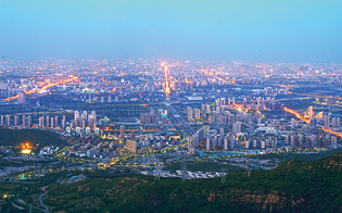 十里变百里,“神州第一街”见证历史昭示未来