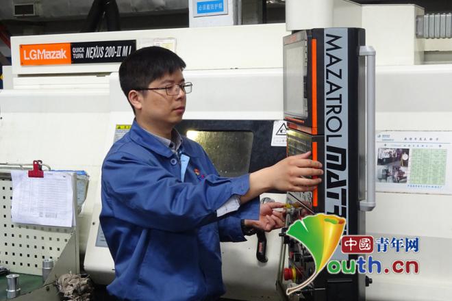 胡中辉：14年创新坚守　用青春汗水诠释工匠精神