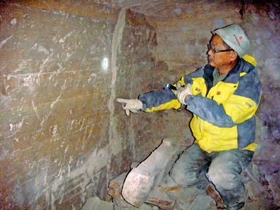 在漫漫黄沙中守护“楼兰遗梦”