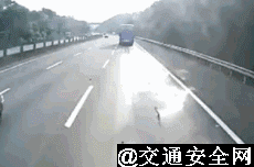 开车时这五大错误操作同样致命!