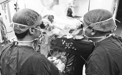 不辜负患者&ldquo;以性命相托&rdquo;&mdash;&mdash;迎接首个&ldquo;中国医师节&rdquo;