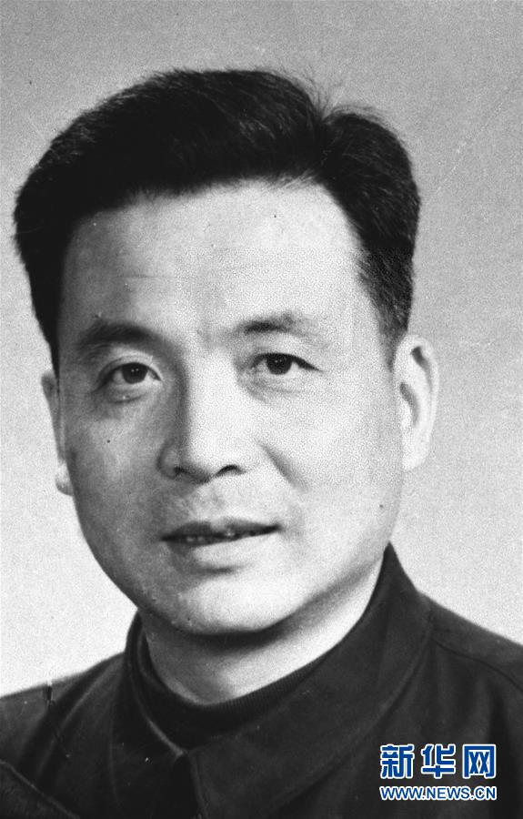 “心有大我,至诚报国”——知识分子的时代答卷