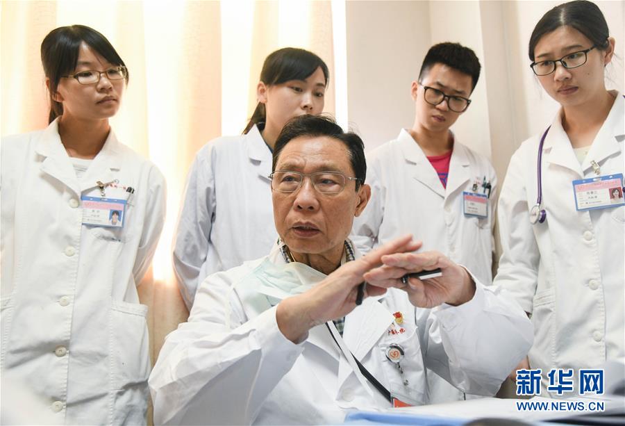 “心有大我,至诚报国”——知识分子的时代答卷