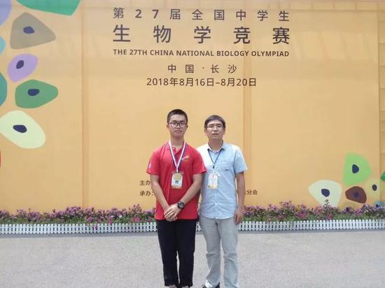 一条鲫鱼正在刷屏：它把50名高中生送进北大清华