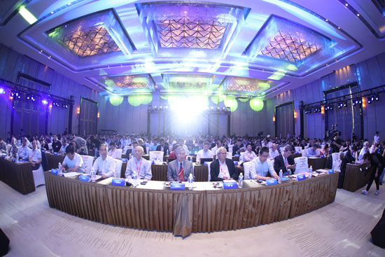 “2018中国显示学术会议”在固安产业新城启幕