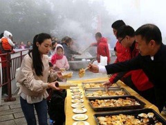 河南老君山景区&ldquo;一元午餐&rdquo; 无人值守收入不减反多