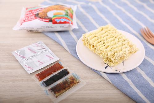 人民日报：从一碗方便面看消费挖潜