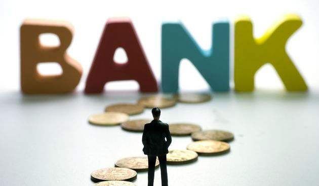 监管趋严 银行股权遭持续抛售