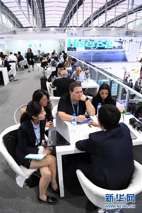 从广交会到进博会——中国对外开放再谱新乐章