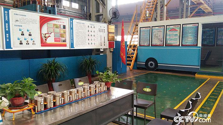 邢忠东：0.5毫米较劲3个月 精益求精助力新产业之路