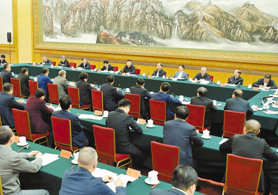 毫不动摇鼓励支持引导非公有制经济发展 支持民营企业发展并走向更加广阔舞台