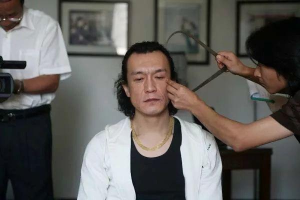 李咏患癌可能和它有关!大多数人都有,再不注意就晚了!