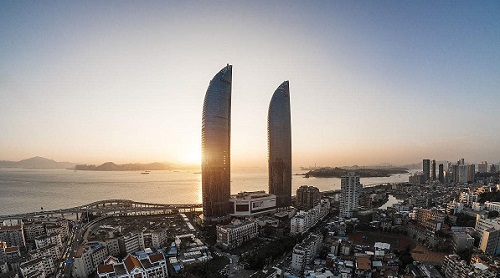 展现发展重大成就推动争当&ldquo;四个典范&rdquo;