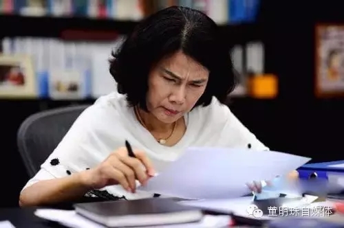 辞旧迎新之际，董明珠关心什么?她发表了一篇署名文章!